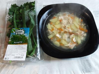 Morkų ir makaronų sriuba su vištiena ir žolelėmis Žingsnis 8