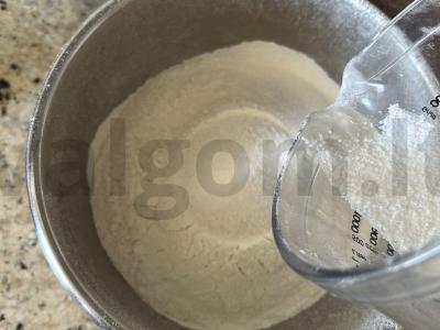 Cinamono bandelės su rugine miltais ir kreminiu sūriu Žingsnis 2