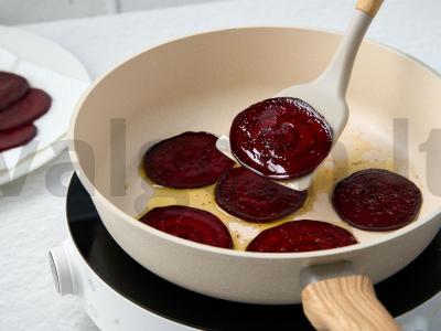 Burokėlių ritinėliai su varškės įdaru Žingsnis 2