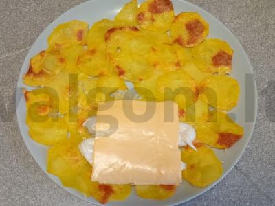 Bulvių blynai su rūkytomis lašišomis Žingsnis 7