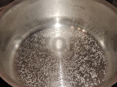 Avižų košė su persikais vandenyje Žingsnis 1