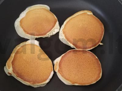 Blynai su šokoladiniu įdaru pagrindine nuotrauka