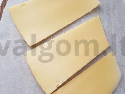 Aštrus sūrio ir korėjietiškų morkų užkandis Žingsnis 1