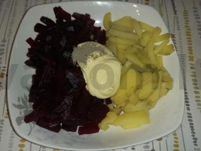 Salotas „Pagamintas pagal kaimišką receptą“ Žingsnis 3