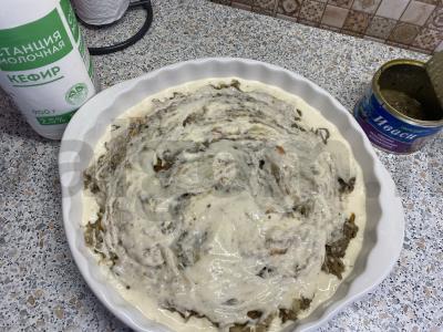 Greitas pyragas su kopūstais ir žuvimi Žingsnis 6