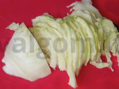 Daržovių „Selianka“ su dešra Žingsnis 1