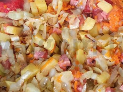 Daržovių „Selianka“ su dešra Žingsnis 11