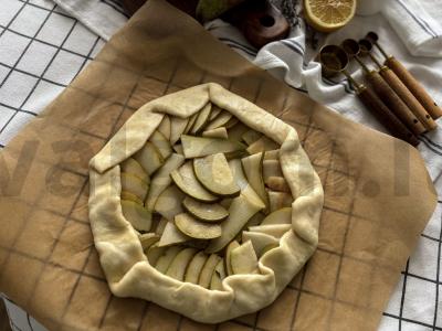 Galetė su prieskonine kriauše ir ledais Žingsnis 6