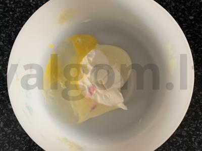 Šilti saldūs sumuštiniai su uogomis ir džemu Žingsnis 1