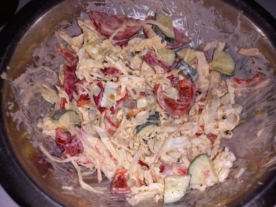 Salotos su Pekino kopūstu ir sniego krabu Žingsnis 6