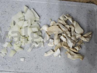 Kibinai su bulvėmis ir pievagrybiais Žingsnis 2