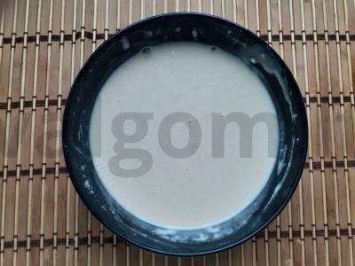 Ploni blynai su šokoladiniu kondensuotu pienu Žingsnis 2