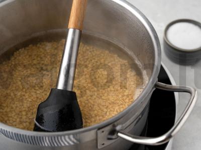 Vegetariškas raugintų agurkų sriuba Žingsnis 2