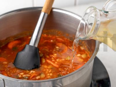 Vegetariškas raugintų agurkų sriuba Žingsnis 10