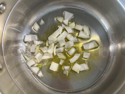 Brokolių ir cukinijų tyrės sriuba Žingsnis 2