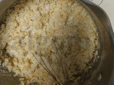 Migdoliniai blynai su grietinėlėmis ir mocarela Žingsnis 3