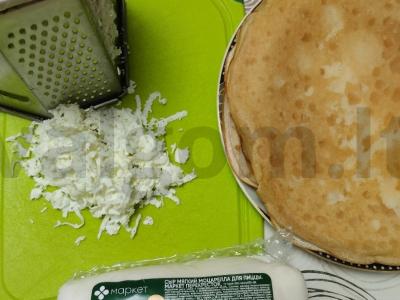 Migdoliniai blynai su grietinėlėmis ir mocarela Žingsnis 8