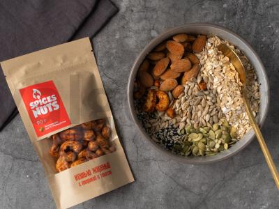 Sūri riešutų granola salotoms Žingsnis 2