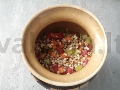 Perlo kruopos su daržovėmis puode Žingsnis 4