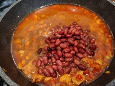 Lobio su konservuotomis pupelėmis Žingsnis 12