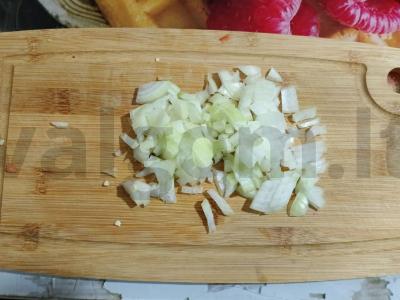 Ryžiai su daržovėmis ir jūros gėrybėmis vakarienei Žingsnis 4