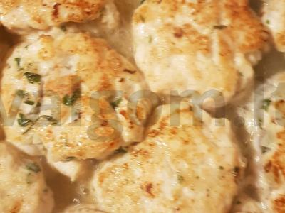 Smulkintos vištienos filė ir žolelių kotletai Žingsnis 9