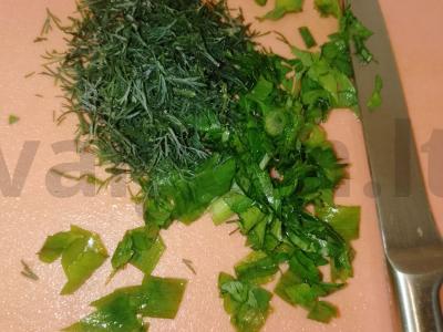 Švelnus salotas su Pekino kopūstu ir sūriu Sirtaqi Žingsnis 4