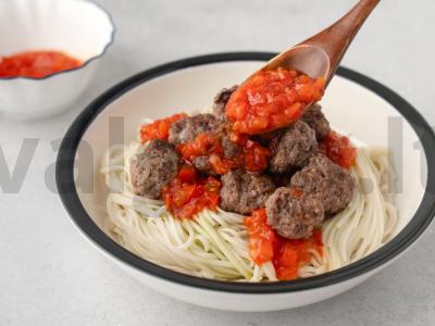 Fricadelės su azijietiškais makaronais, padažu ir žaliu aliejumi Žingsnis 8