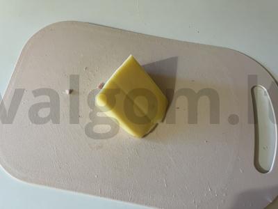 Auksinės mokyklinės stalo picos bandelės Žingsnis 15