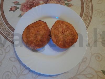 Karštas sumuštinis su kiaušiniu ir dešrele Žingsnis 8