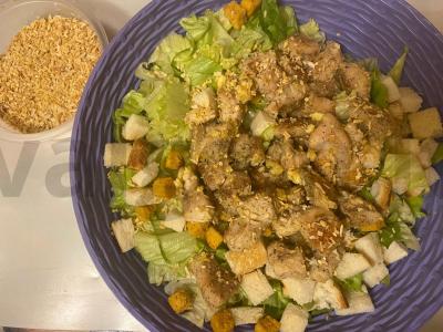 Salotas „Dobro“ su kalakutiena, kiaušiniu ir Pekino kopūstu Žingsnis 9