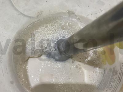 Pieninis kokteilis su braškėmis ir ledais Žingsnis 5