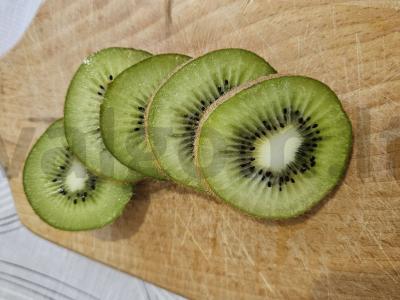 Limonadas „Obuolys-kiwi“ Žingsnis 1