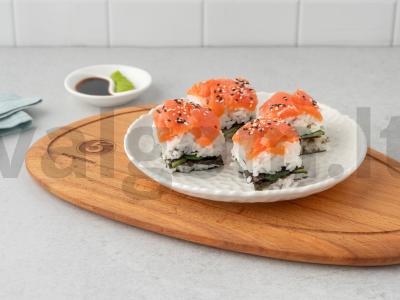 Patingėti ritinėliai namuose pagrindine nuotrauka