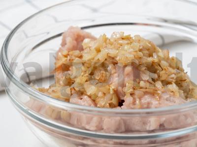 Sūrio ritinys su vištienos faršu Žingsnis 4