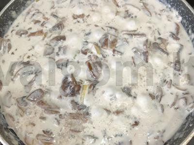 Grybų padažas prie bulvių košės Žingsnis 3