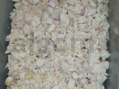 Salotas „Vištienos krūtinėlė po šydu“ Žingsnis 1