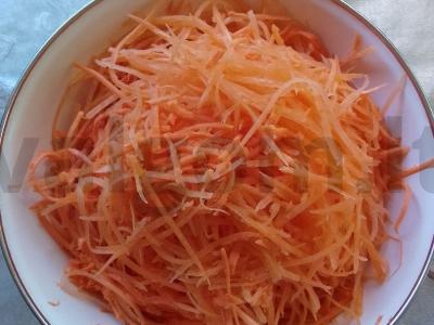 Spagečiai su daržovėmis ir grybais sojų padaže Žingsnis 2