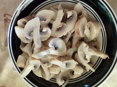 Spagečiai su daržovėmis ir grybais sojų padaže Žingsnis 4