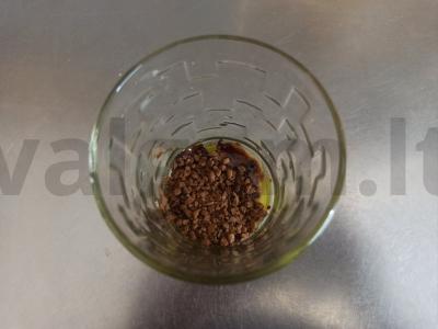 Kavos ir šokolado gėrimas su halva ir kondensuotu pienu Žingsnis 5