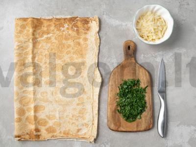 Užkandis iš faršo ir lavašo ant grilio Žingsnis 1