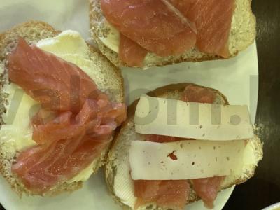 Sumuštinis su upėtakiu ir virtu kiaušiniu pusryčiams Žingsnis 7