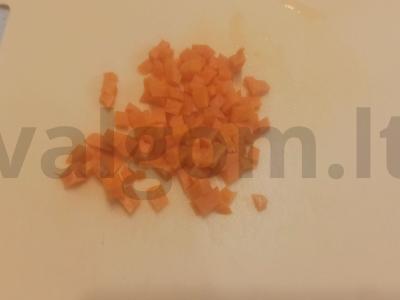 Grikių sriuba su morkomis Žingsnis 2