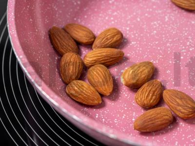 Namų saldainiai a la „Rafaello“ Žingsnis 5