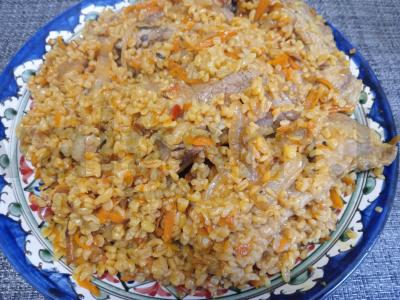 Bulguro plovas su kiaulienos šonkauliais Žingsnis 6