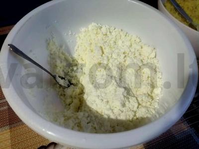 Saldūs virtinukai su varške Žingsnis 3