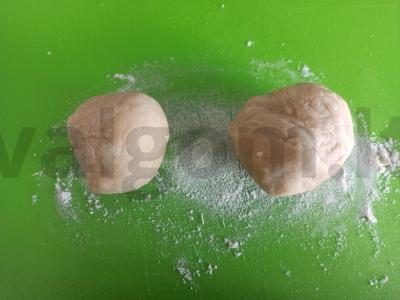 Pita su kiaušinio, šoninės ir sūrio įdaru Žingsnis 7