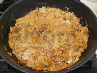 Kepenys, troškintos su daržovėmis Žingsnis 7