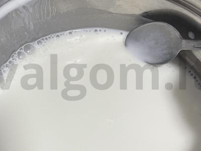 Patingėlių pica su kefyru Žingsnis 1