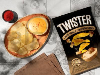 Aštrus grietinėlės padažas čipsams pagrindine nuotrauka